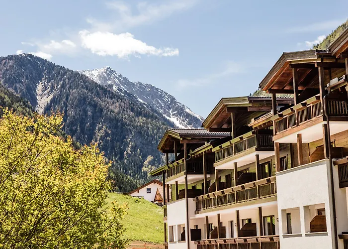 Hotel Almina Racines
